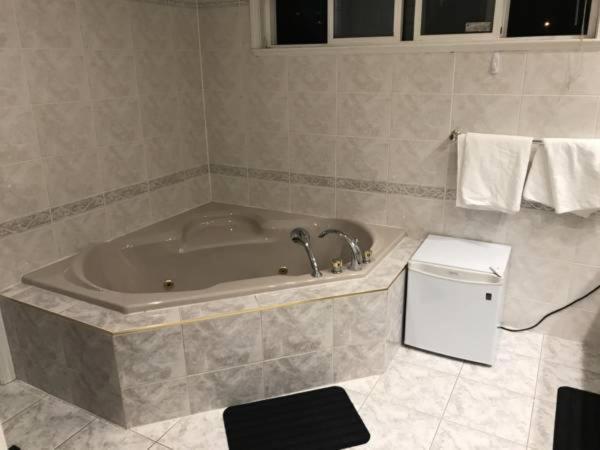 Xin Xin Homes Richmond Eksteriør bilde